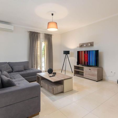 Διωροφη Μεζονετα-2Km Απο Το Κεντρο-Iliana House Appartement Alepou Buitenkant foto
