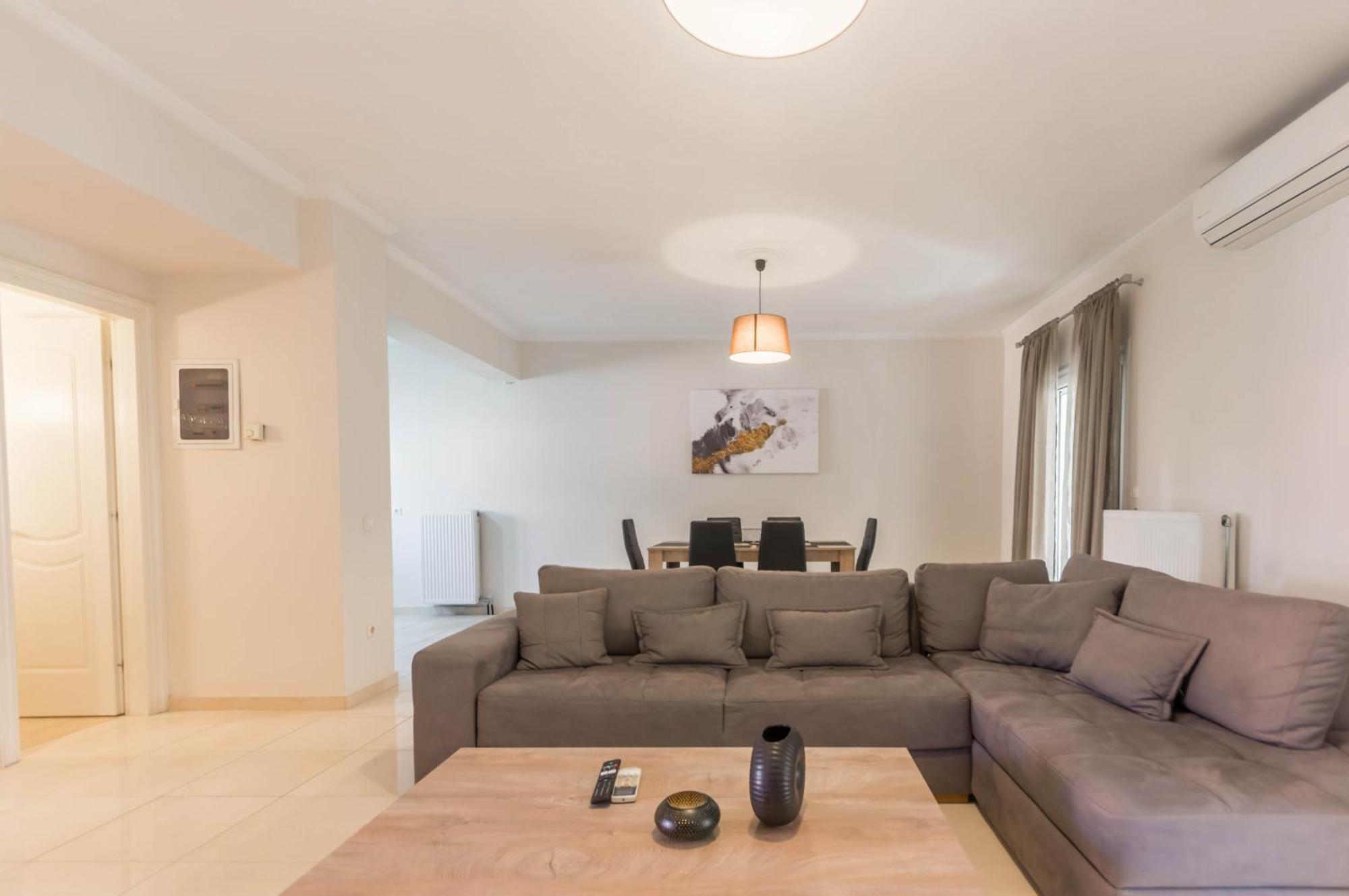 Διωροφη Μεζονετα-2Km Απο Το Κεντρο-Iliana House Appartement Alepou Buitenkant foto
