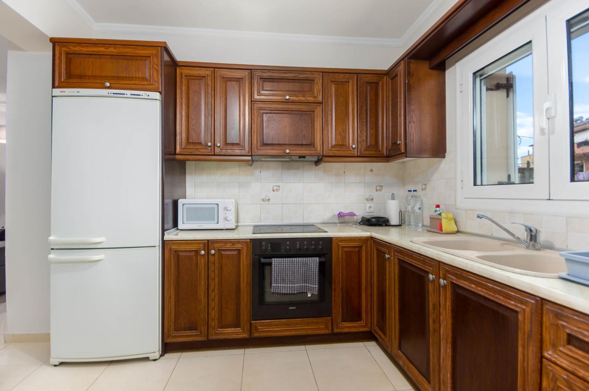 Διωροφη Μεζονετα-2Km Απο Το Κεντρο-Iliana House Appartement Alepou Buitenkant foto