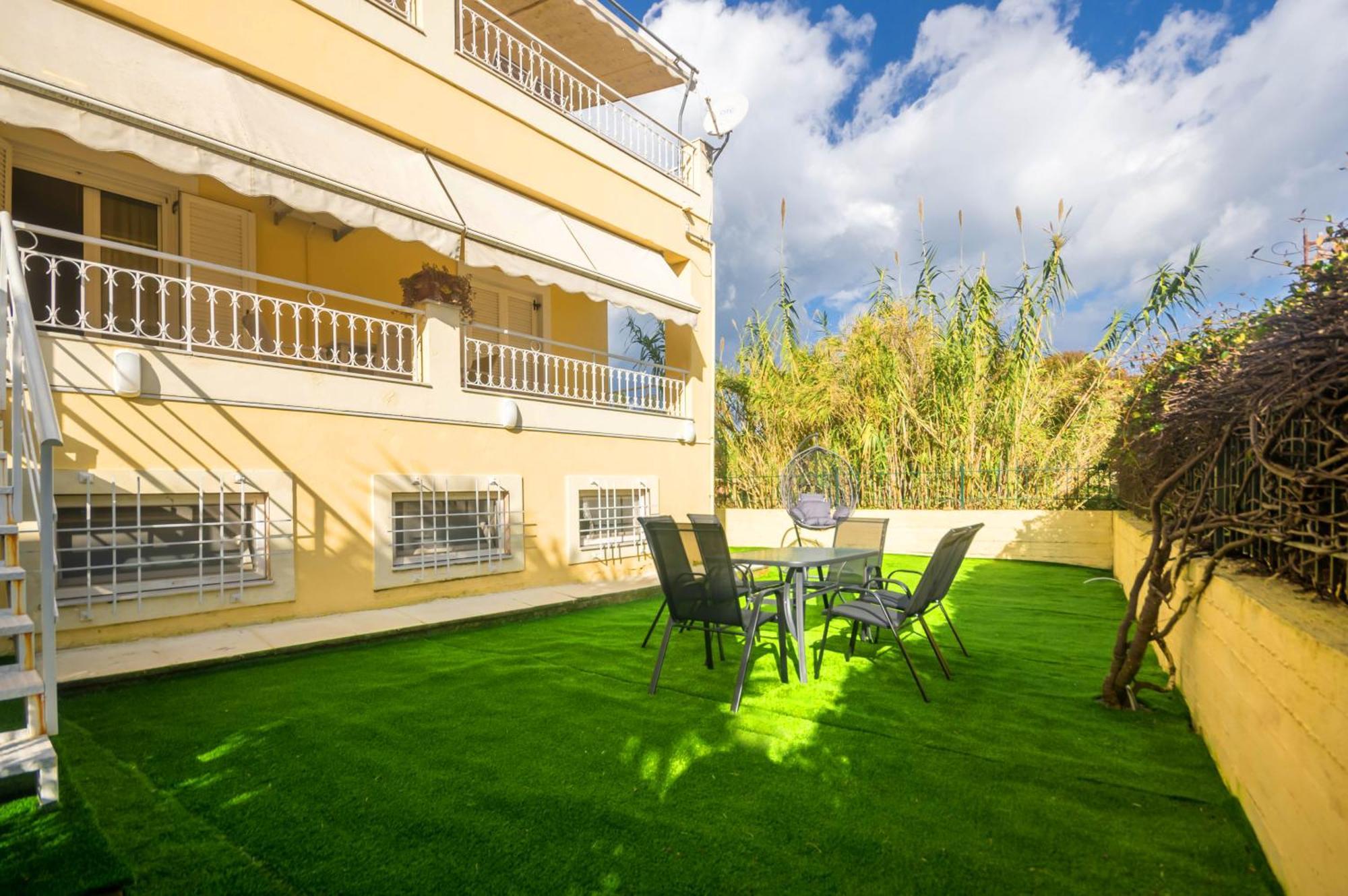 Διωροφη Μεζονετα-2Km Απο Το Κεντρο-Iliana House Appartement Alepou Buitenkant foto