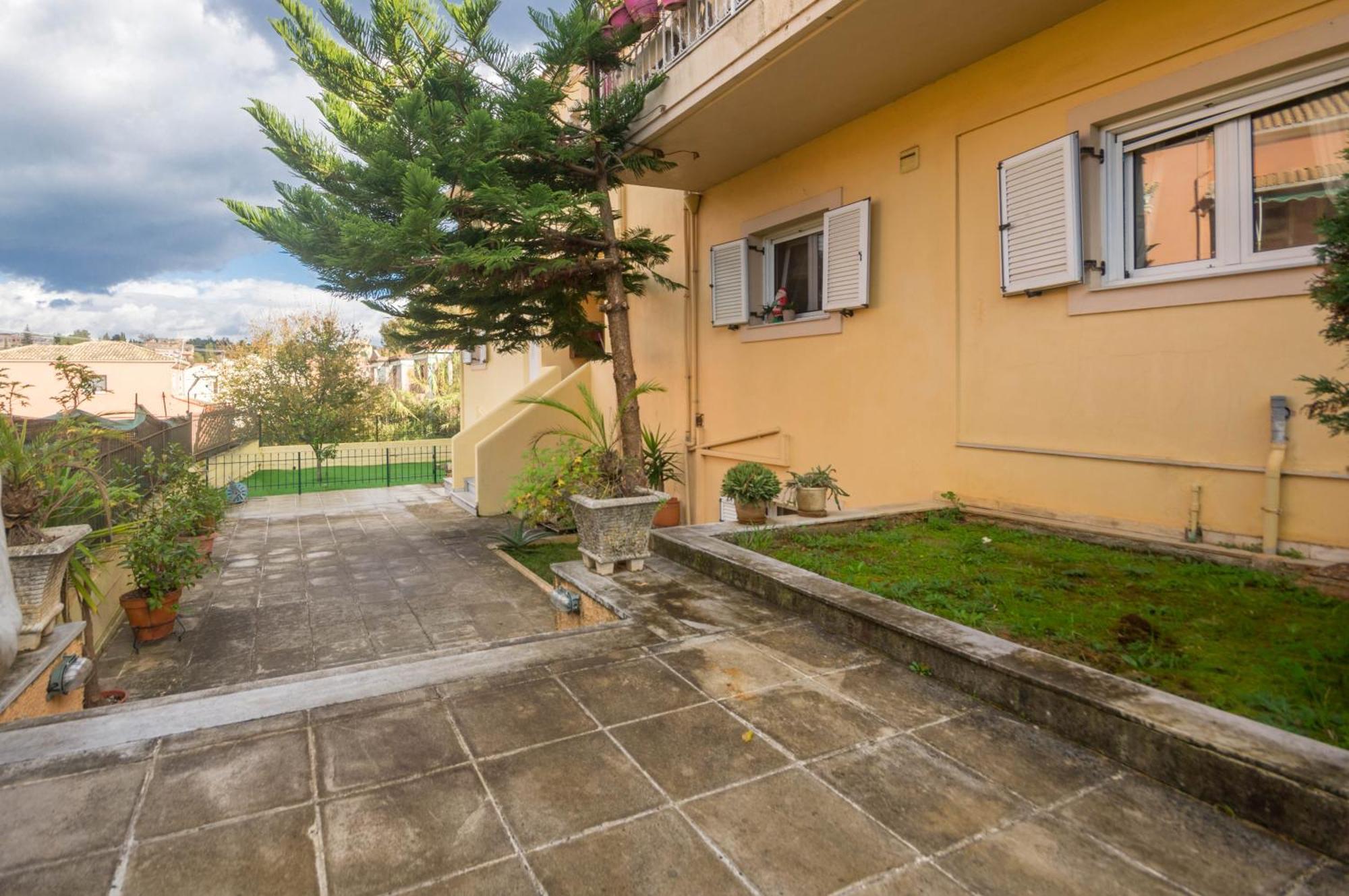 Διωροφη Μεζονετα-2Km Απο Το Κεντρο-Iliana House Appartement Alepou Buitenkant foto