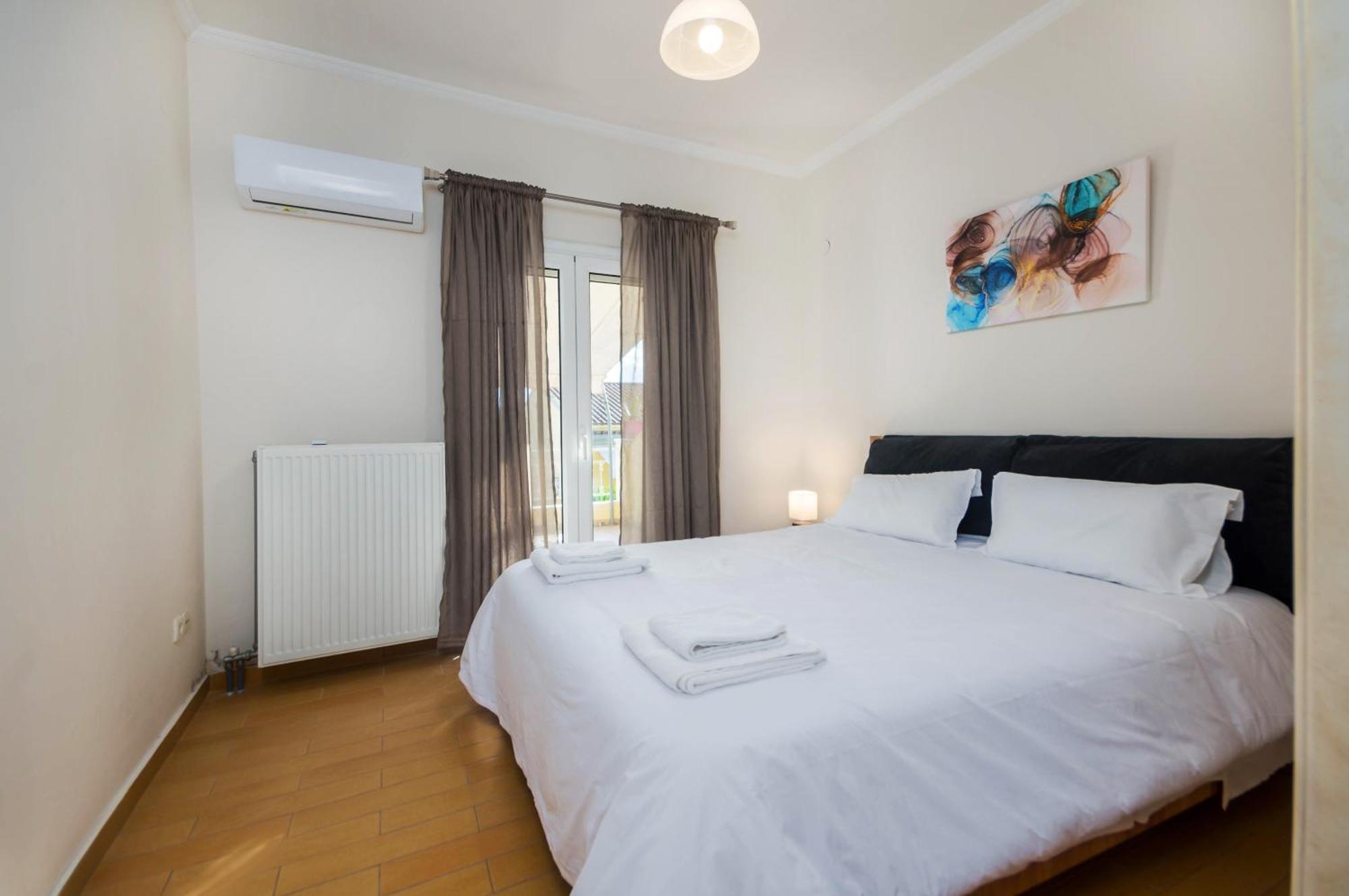 Διωροφη Μεζονετα-2Km Απο Το Κεντρο-Iliana House Appartement Alepou Buitenkant foto