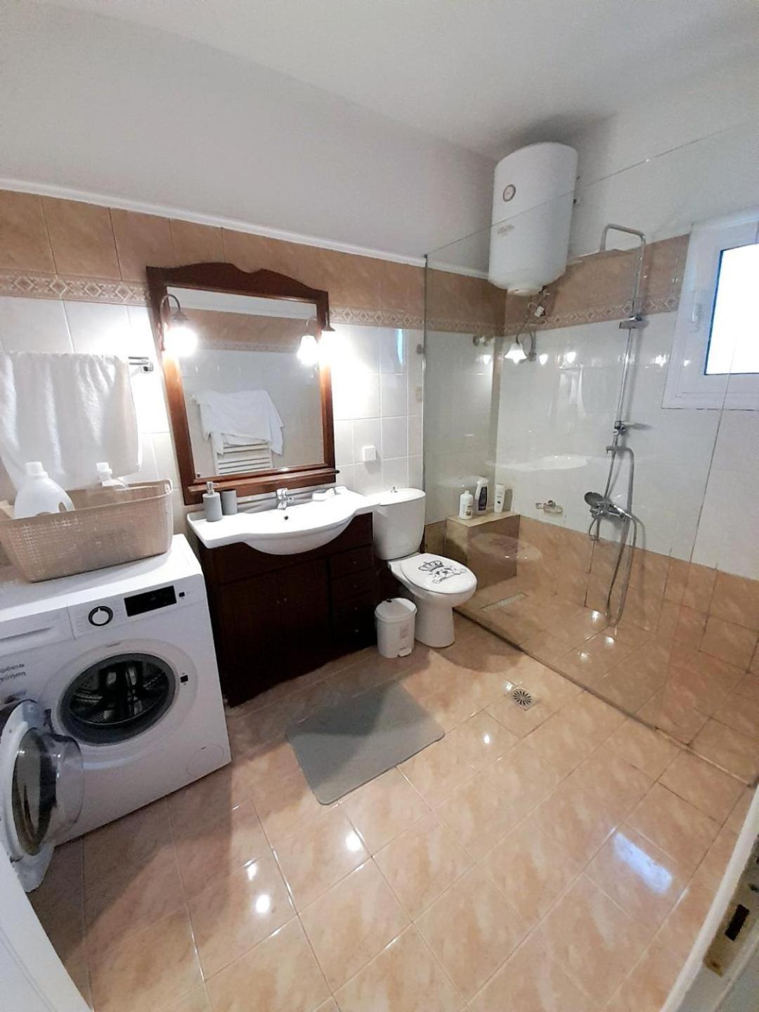 Διωροφη Μεζονετα-2Km Απο Το Κεντρο-Iliana House Appartement Alepou Buitenkant foto